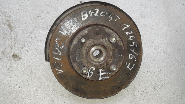 Volvo V40 Bal Els� Csonk�llv�ny Ker�kaggyal + ABS Jelad�