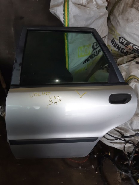 Volvo V40 Bal H�ts� Ajt�