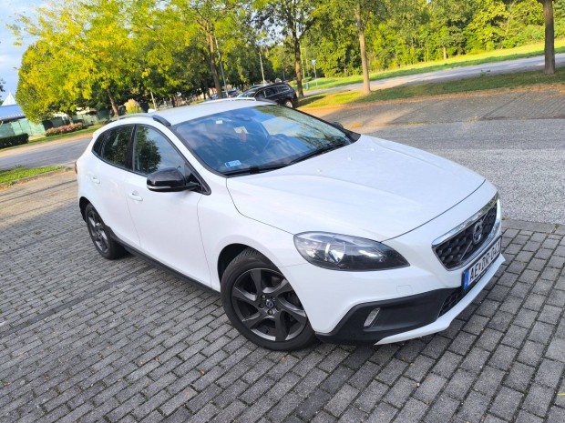 Volvo V40 Cross Country D2 Momentum