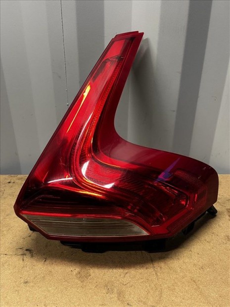 Volvo V40 II jobb hts lmpa 31395845