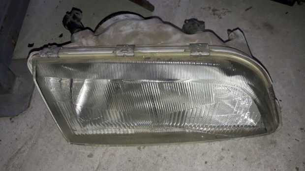 Volvo V40 Jobb Els� L�mpa + Elektromos Magass�g �ll�t� Motor