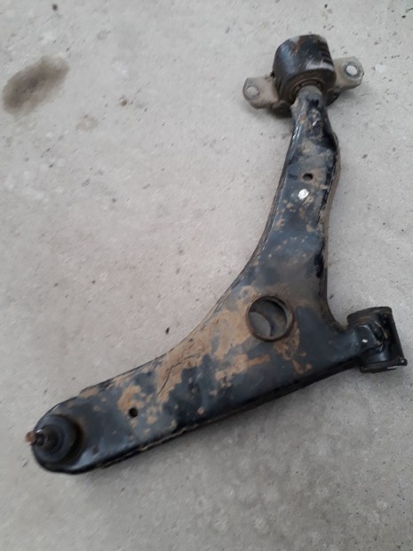 Volvo V40 Jobb Els� Leng�kar