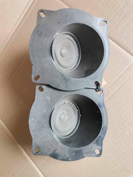 Volvo V40 S40 -04-ig Hangszr 30858467 2db