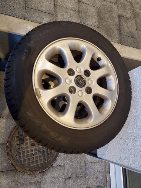 Volvo V40 alufelniken Sava Eskimo tligumik
