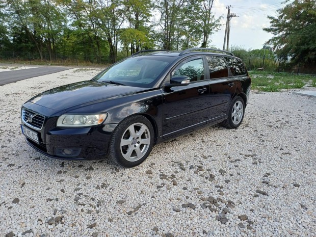 Volvo V50 1.6 D Drive Kinetic Magyarországi 136...
