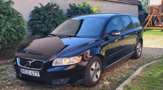 Volvo V50 1.6 D Drive elad!