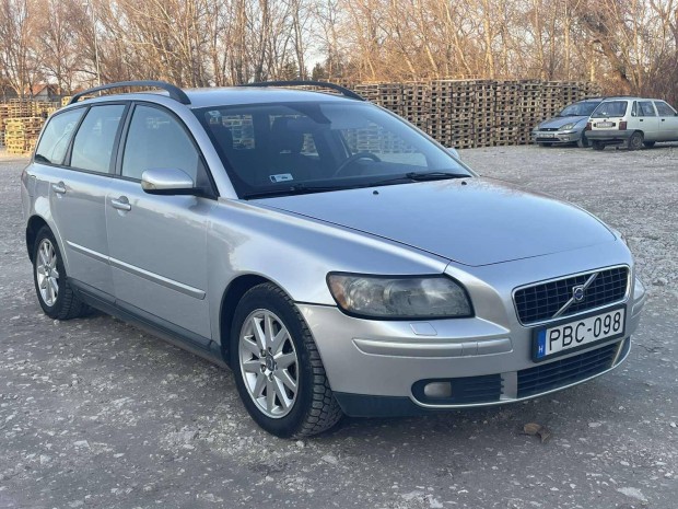 Volvo V50 2.0 D Kinetic J motor s mszaki ll...