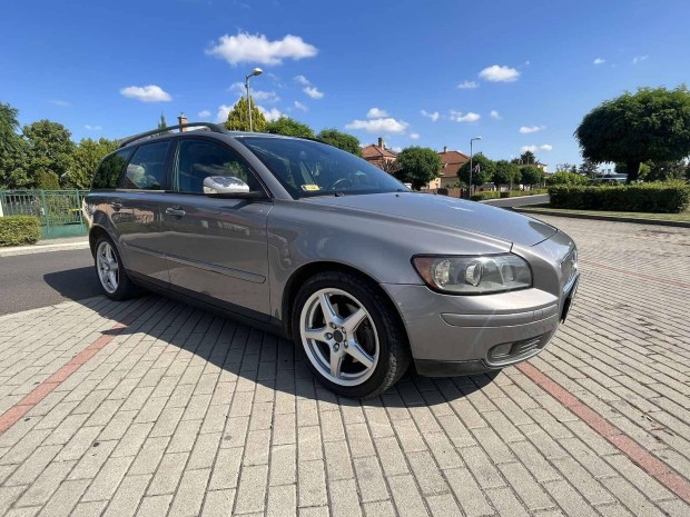 Volvo V50 2.0 D Kinetic //Megkímélt állapotban//
