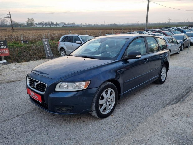 Volvo V50 2.0 D Momentum 3v Garancival . ingy...