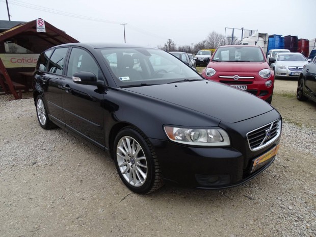 Volvo V50 2.0 D Momentum Csere-Beszmts!