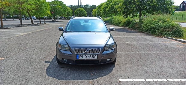 Volvo V50 2.4 D5 summum