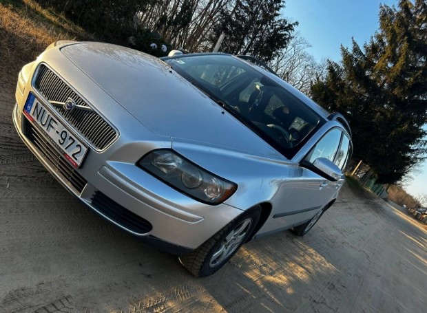 Volvo V50 Monentum