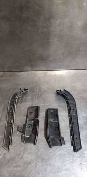 Volvo V50 S40 Lökhárító tartó