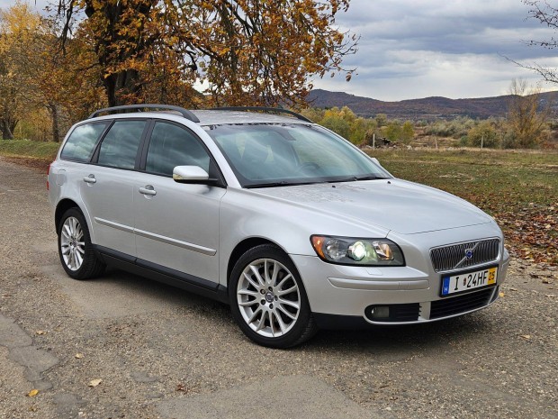 Volvo V50 T5 elad