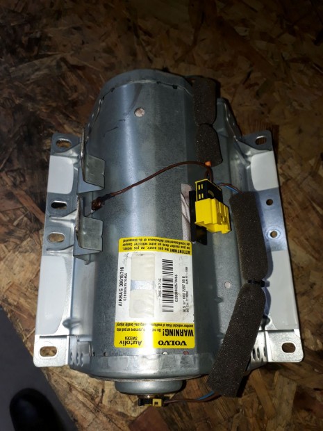 Volvo V50 Utasoldali L�gzs�k