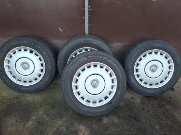 Volvo V50 s40 c30 15 colos tli kerk szett 5x108 63,4
