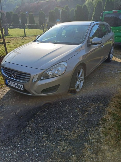 Volvo V60 D3