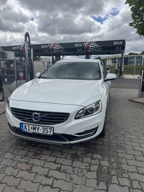 Volvo V60 D5 Twin Engine Plug-In Hibrid
