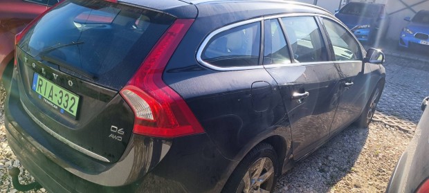 Volvo V60 Plugin Hybrid, ( hengerfej feljts szksges)