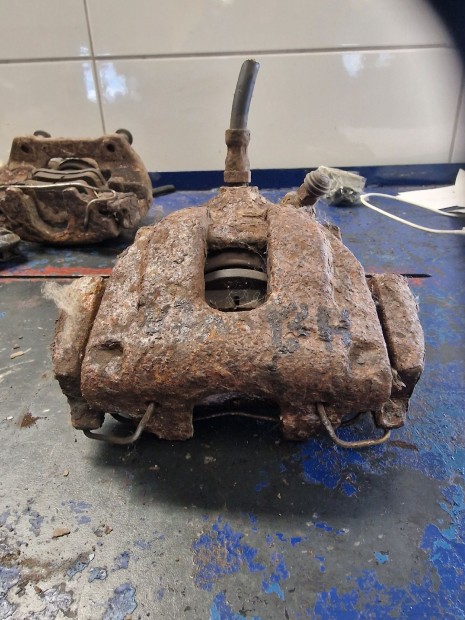 Volvo V70 00-06 Bal H�ts� F�knyereg