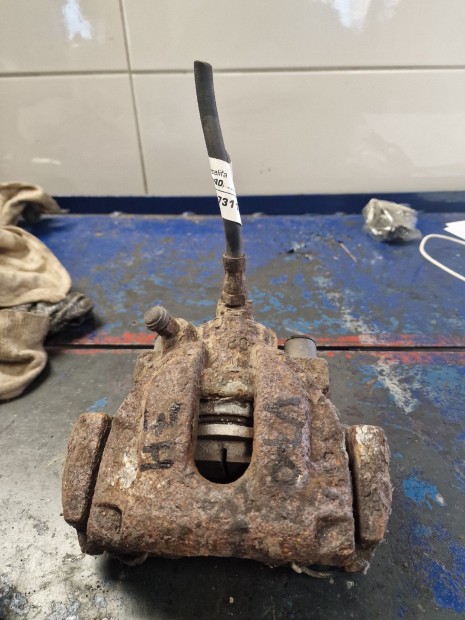 Volvo V70 00-06 Jobb H�ts� F�knyereg