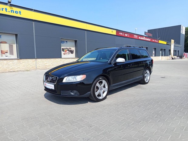 Volvo V70 2.4 D Momentum Limited Edition!
