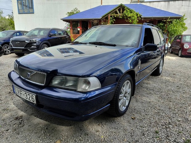 Volvo V70 2.5 D Bemutat videval!