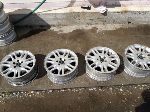 Volvo V70 Alufelni Garnit�ra