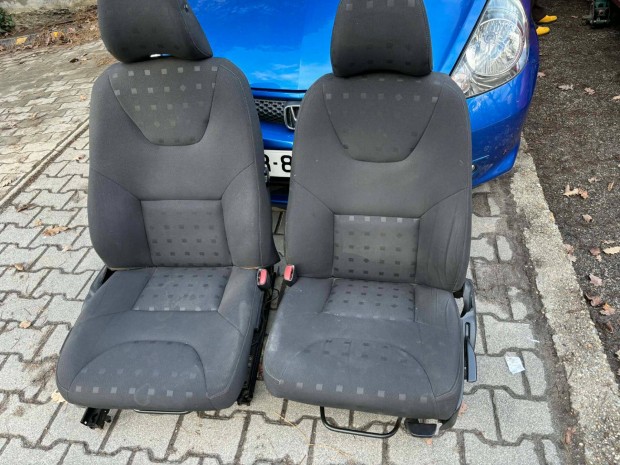 Volvo V70 S60 XC70 �l�sek, els� �l�s, vezet� �l�s