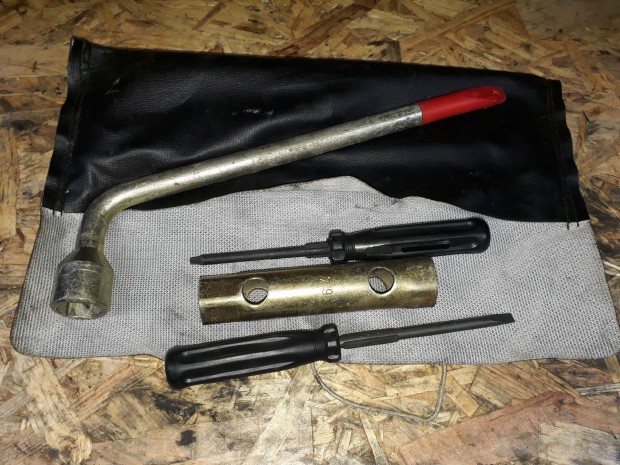 Volvo V70 Szerel� K�szlet