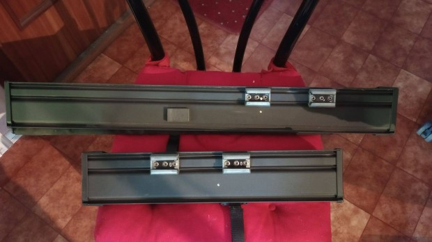 Volvo V70 XC70 csomagt�r elv�laszt� 9928200018 ZP5 / 9928200019 ZP5