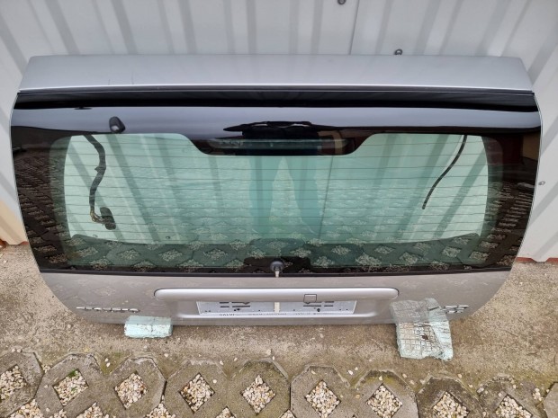 Volvo V70 csomagtrajt.