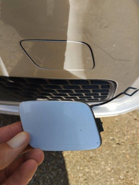 Volvo V70 vonoszem takar burkolat