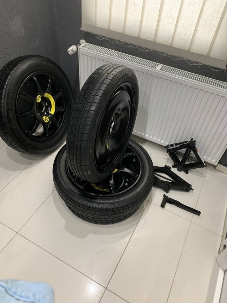 Volvo XC40 Gyári Új 125/70R18 Pótkerék Mankókerék Eladó