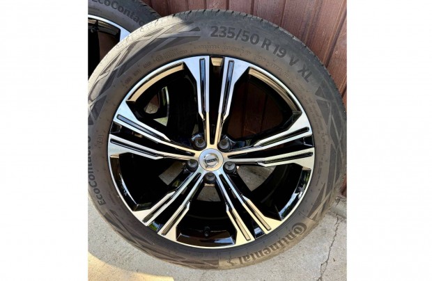 Volvo XC40, XC60 gyári alufelni szett 5x108/19"