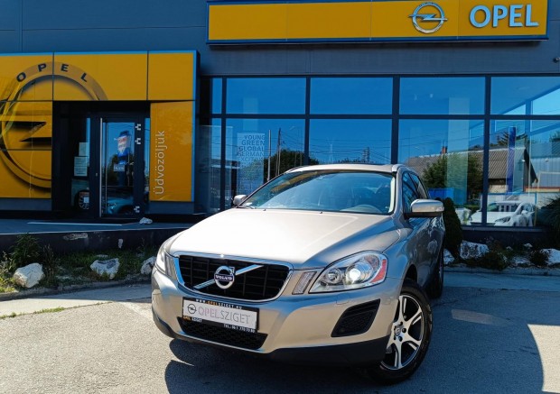 Volvo XC60 2.0 D Drive Summum Magyarországi! KA...