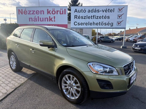 Volvo XC60 2.4 D D5 Momentum Geartronic