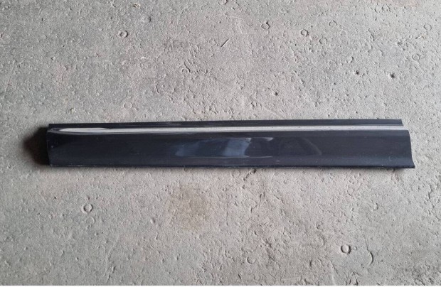 Volvo XC60 Bal első ajtó burkolat díszléc 31440293