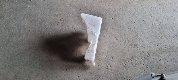 Volvo XC60 II 2017- Ablakmos tartly 31699968