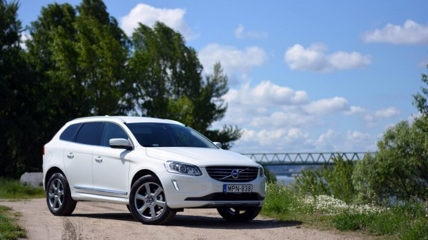 Volvo XC60 T5 2014 elad