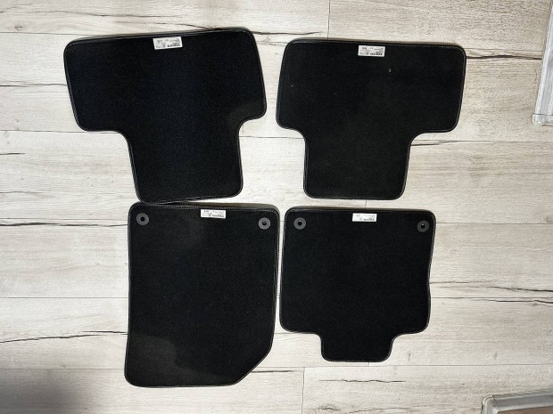 Volvo XC60 textil sz�nyeg szett