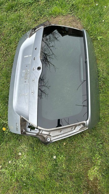 Volvo XC70 III 3 MK3 csomagtér ajtó