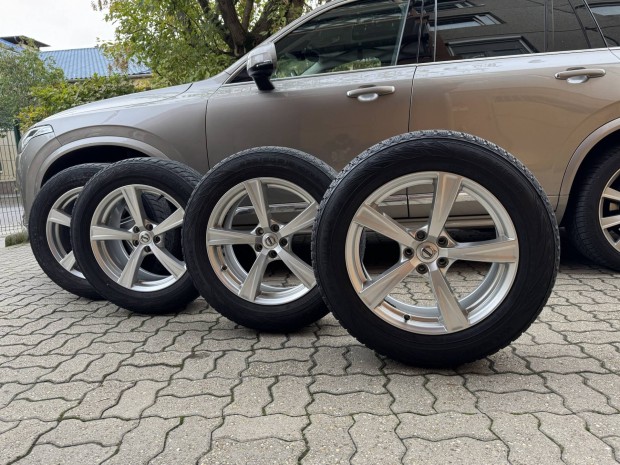 Volvo XC90 Alufelni 18'' Nokian