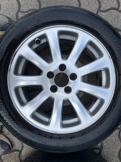 Volvo alufelni 17' (gyri)