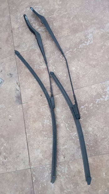 Volvo c30 els� ablakt�rl� kar p�r