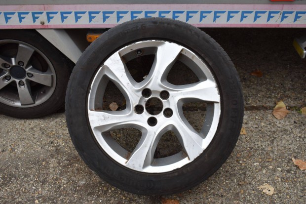 Volvo felni 225/50 R17 Continental nyri gumikkal 4,5mm