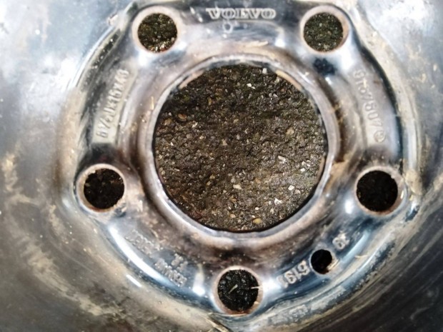 Volv felni garnitura elad R15