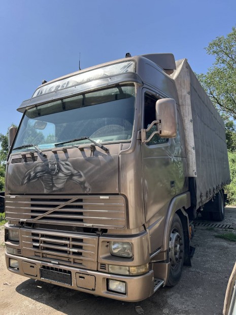 Volvo fh12 420 platós teherautó