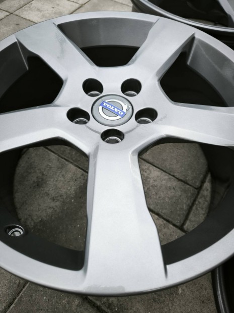 Volvo gyári alufelni 18"