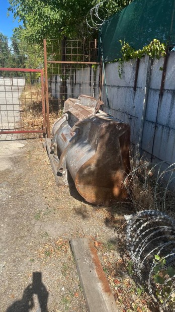 Volvo homlokrakod kanl (gyorscsatlakozs)